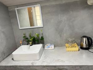 O bucătărie sau chicinetă la Chonnapha Homestay +86 fotografii