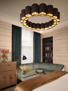 Posezení v ubytování Flemings Mayfair - Small Luxury Hotel of the World