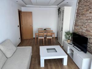 TV a/nebo společenská místnost v ubytování As Mirandas Apartment + 1 fotografie