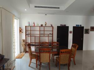 Φωτογραφία από το άλμπουμ του Beach Pearl Villa σε Sam Roi Yot