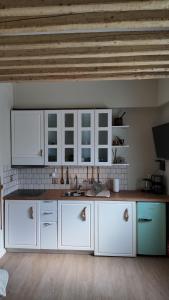 Η κουζίνα ή μικρή κουζίνα στο PineNpeak