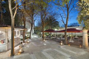 Foto da galeria de Hagia Sofia Mansions Istanbul, Curio Collection by Hilton em Istambul