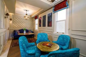 Uma área de estar em Hagia Sofia Mansions Istanbul, Curio Collection by Hilton