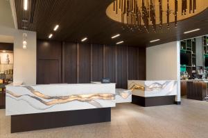Doubletree By Hilton Tucson Downtown Convention Center的休息区