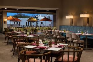 Restaurace v ubytování Doubletree By Hilton Tucson Downtown Convention Center