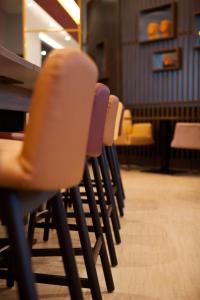 Hampton By Hilton Regensburg的休息区