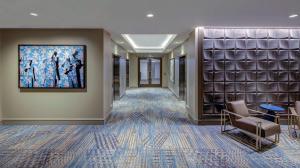 Embassy Suites By Hilton Virginia Beach Oceanfront Resort的休息区