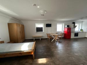 Kuchyň nebo kuchyňský kout v ubytování Monteur -sowie Ferienwohnungen in Grünberg, nahe Gießen