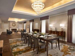 Posezení v ubytování Fairmont Hotel Vancouver