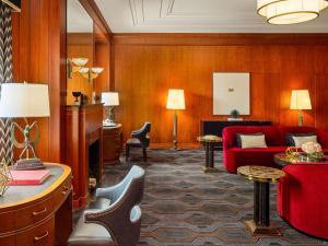 Posezení v ubytování Fairmont Hotel Vancouver