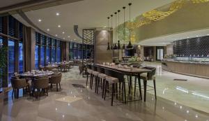 伊斯坦布尔克孜亚塔吉希尔顿酒店餐厅或其他用餐的地方