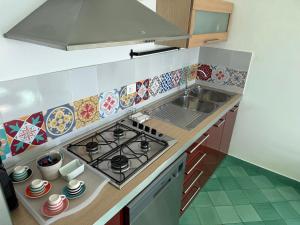 Кухня или мини-кухня в Casa Gabriella - Amalfi Coast - Free Parking - Full Sea View
