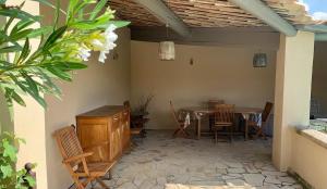 Fotografie z fotogalerie ubytování La Bastidone , Très jolie maison 4 chambres en Provence v destinaci Aubignan