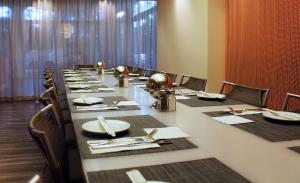Hilton Waikiki Beach Resort & Spa商务区和/或会议室