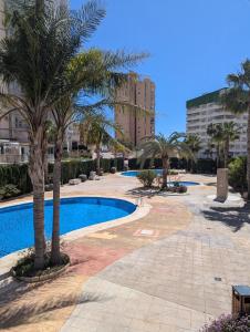 Bazén v ubytování 100 m from Fossa beach in Calpe nebo v jeho okolí