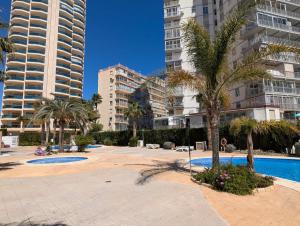 Bazén v ubytování 100 m from Fossa beach in Calpe nebo v jeho okolí