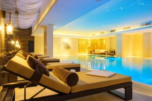 Bazén v ubytování Hilton Kyiv nebo v jeho okolí