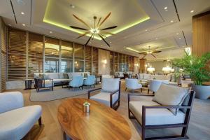 Posezení v ubytování Mersin HiltonSA + 37 fotografií