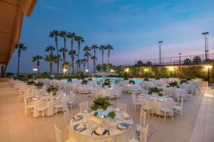 Bazén v ubytování Mersin HiltonSA nebo v jeho okolí