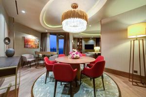 Posezení v ubytování Mersin HiltonSA