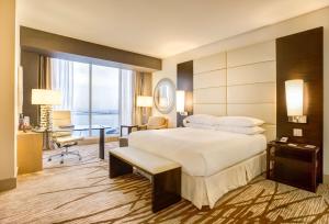 Cama ou camas em um quarto em Hilton Panama