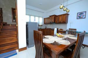 Dapur atau dapur kecil di Matheera holiday home