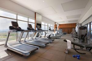 Fitness centrum a/nebo fitness zařízení v ubytování Hilton Barra Rio de Janeiro