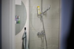Et badeværelse på Studio apartman Delight Vrnjačka banja