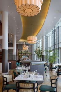Restaurace v ubytování DoubleTree By Hilton London Excel