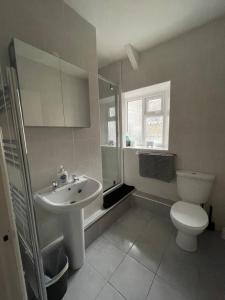 Ένα μπάνιο στο 3 Stable Mews +22 φωτογραφίες