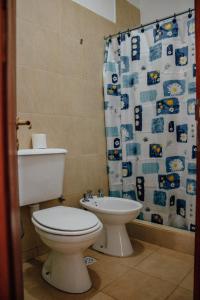Um banheiro em Cabañas y Hostal Las Marias