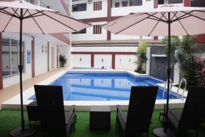 A piscina em ou perto de Sebastien Hotel