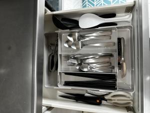 Dapur atau dapur kecil di 新宿20min, 駅徒歩6 min,Quiet 1LDK 駅前Walmart, Don Don Donki成城石井 等 202 Ranen at Tanashi Station