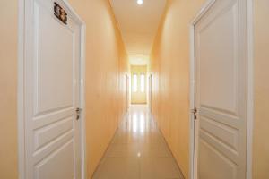 Fotografie z fotogalerie ubytování Hotel O Juanda Near Terminal International Juanda v destinaci Surabaja