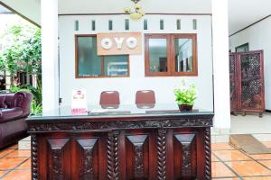 Gallery image of Hotel O Loesje Guest House Syariah in Malang +17 photos