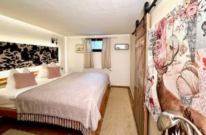 Zdjęcie z galerii obiektu SMALL & COZY 2 Bedroom City Apartment by Belle Stay w mieście Kitzbühel
