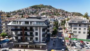 En generel udsigt til bjerge eller udsigt til bjerge taget fra lejligheden