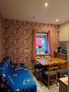 Posezení v ubytování B&B Apartments Privater Eingang und kostenlose Parkplatz