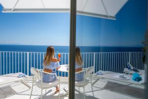 Balkón nebo terasa v ubytování Infinity Suites