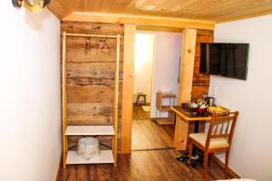 Sjónvarps- og/eða afþreyingartæki á Mys Chalet