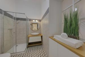 Vannituba majutusasutuses Beautiful condo at the Old Town +29 fotot