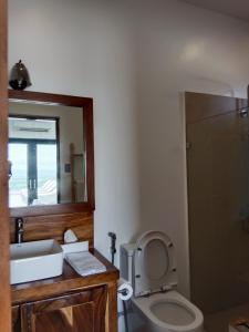 Φωτογραφία από το άλμπουμ του Cabral Hills Ph σε Nasugbu