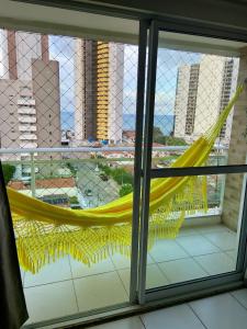 Balkon atau teras di Varandas Premium flat