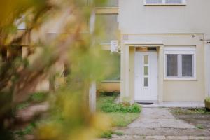 Budova, v ktorej sa apartmán nachádza