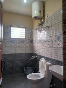 Un baño de Sharavathi Retreat