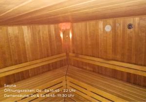 Fotografie z fotogalerie ubytování Fichtenwald - Hundefreundlich, Sauna, Pool, Dachterrasse, Wald & See v destinaci Möhnesee