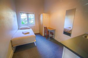 Cama o camas de una habitación en Cambridge Lodge