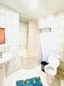 Ένα μπάνιο στο Otkirbek hotel boutique