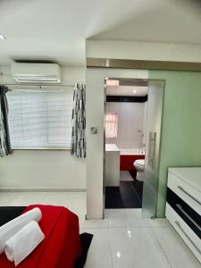 Posteľ alebo postele v izbe v ubytovaní Luxury Seafront Apartment 3BR Ta Xbiex