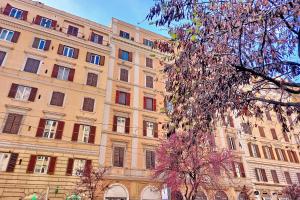 El edificio en el que está el departamento